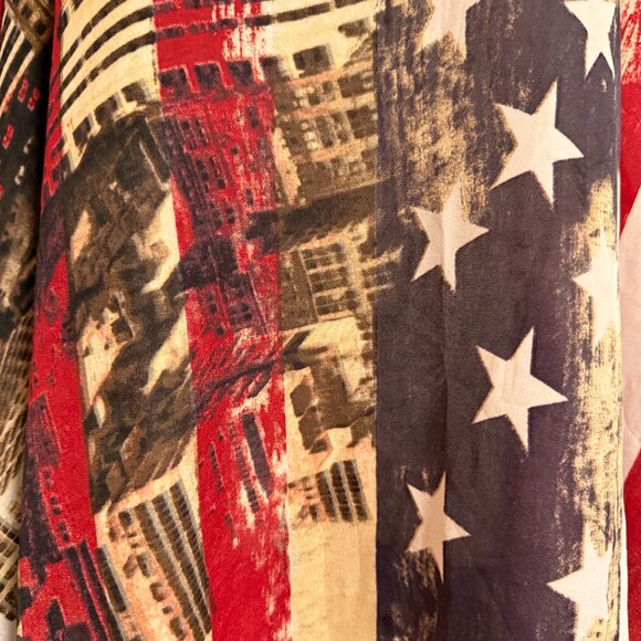 Simply Couture Patriotic Flag Print Women's Top SZ Medium Festival Chic - Picture 6 of 7